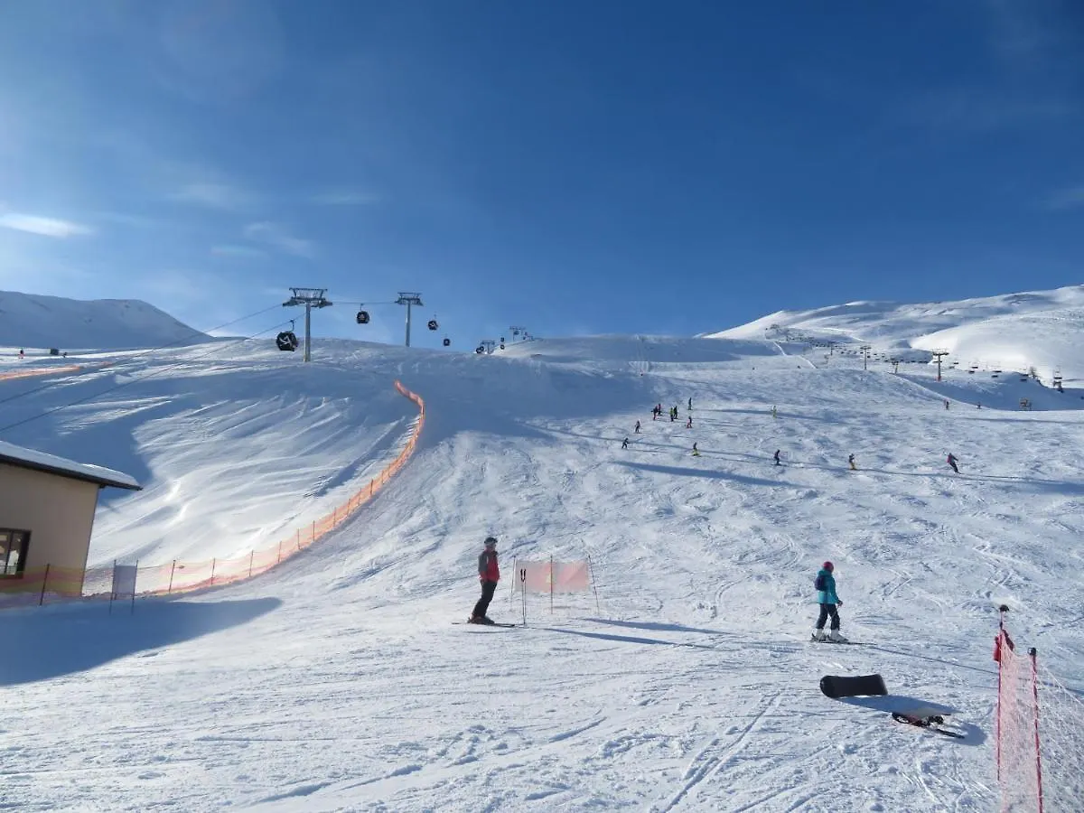 **  Hotel Garni Gimea Livigno Italien